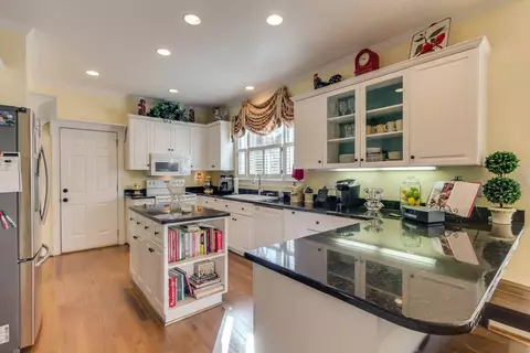 709 Shefwood Dr, Easley, SC 29642 photo 11