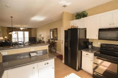 221 Kings Pointe Dr #TORY POINT, Seneca, SC 29678 photo 8