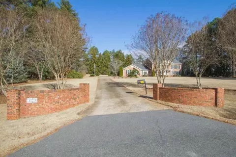 802 Windy Hill Dr, Anderson, SC 29621 photo 2
