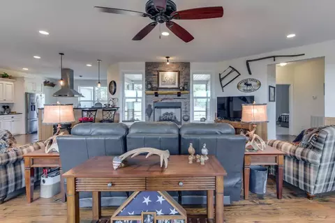 348 Stardust Ln, Seneca, SC 29672 photo 7