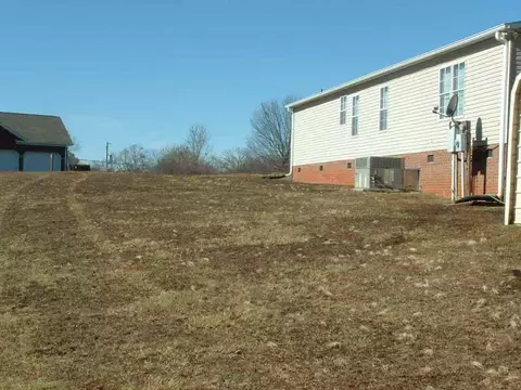 127 E Church Rd, Easley, SC 29642 photo 14