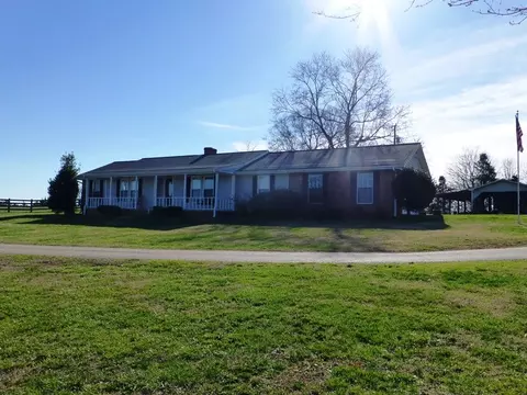 110 Central Rd, Central, SC 29630 photo 2