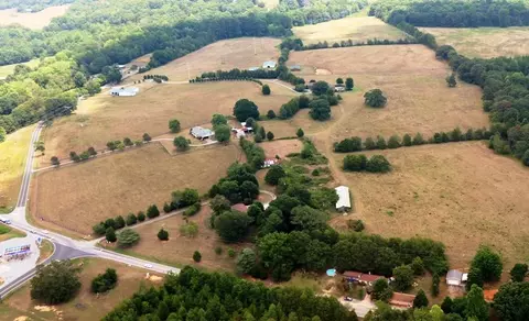 110 Central Rd, Central, SC 29630 photo 6
