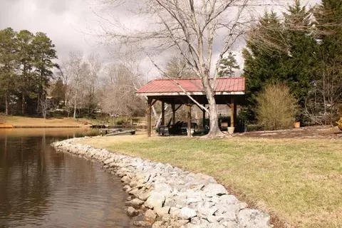 111 Buckingham Rd, Easley, SC 29640 photo 3