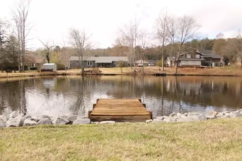 111 Buckingham Rd, Easley, SC 29640 photo 2