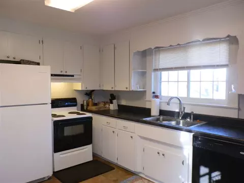 111 Sunset Dr, Honea Path, SC 29654 photo 4