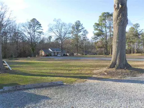 111 Sunset Dr, Honea Path, SC 29654 photo 3