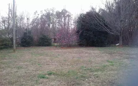 1504 Bolt Dr, Anderson, SC 29621 photo 10