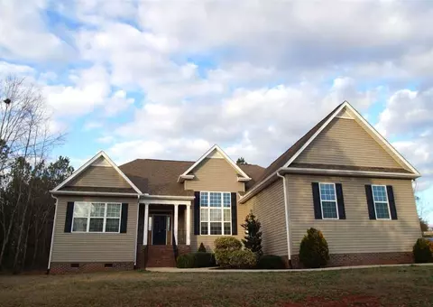 415 E Harper Ridge Rd, Seneca, SC 29678 photo 1