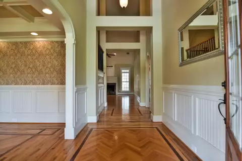 111 Hunt Cliff Ct, Easley, SC 29642 photo 2