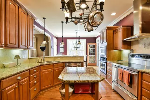 111 Hunt Cliff Ct, Easley, SC 29642 photo 13