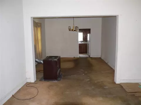 508 E Hampton St, Anderson, SC 29621 photo 2