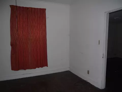 508 E Hampton St, Anderson, SC 29621 photo 5
