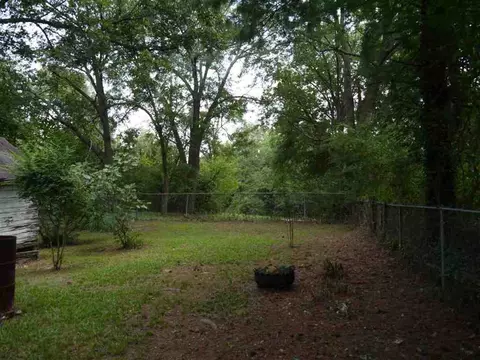 508 E Hampton St, Anderson, SC 29621 photo 9