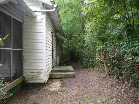 508 E Hampton St, Anderson, SC 29621 photo 14