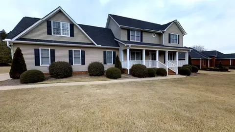 107 Red Maple Cir, Easley, SC 29642 photo 2