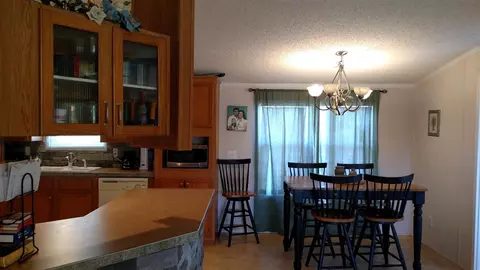 331 Hicks Dr, Starr, SC 29684 photo 4