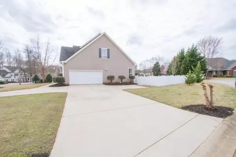 103 Harewood Ct, Easley, SC 29642 photo 31