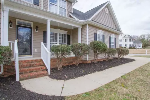 103 Harewood Ct, Easley, SC 29642 photo 3