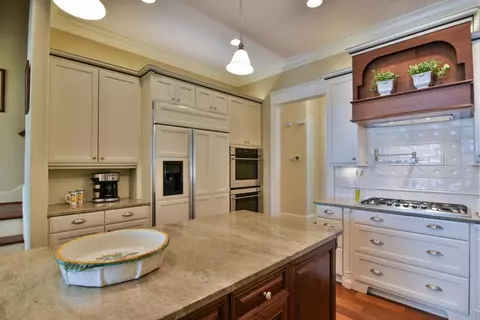 419 E Waterside Dr, Seneca, SC 29672 photo 14