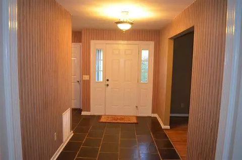 615 Debra Dr, Westminster, SC 29693 photo 5