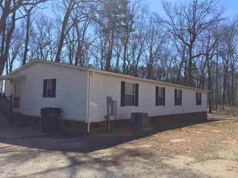 105 Roberts Rd, Williamston, SC 29697 photo 4
