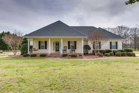 320 Smithfield Dr, Anderson, SC 29621 photo 1