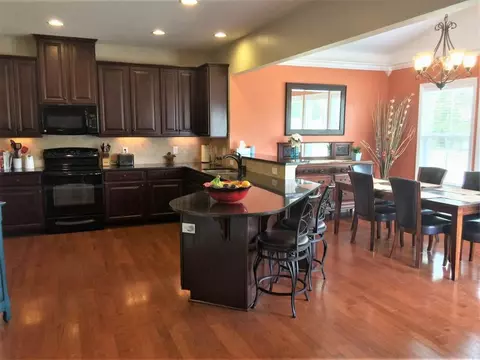 128 Hamilton Ct, Easley, SC 29642 photo 9
