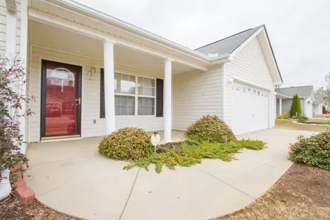 244 Rivers Edge Dr, Easley, SC 29642 photo 3