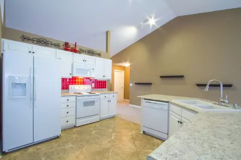 244 Rivers Edge Dr, Easley, SC 29642 photo 10