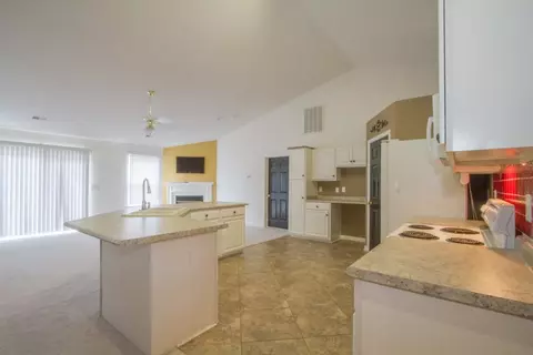 244 Rivers Edge Dr, Easley, SC 29642 photo 8