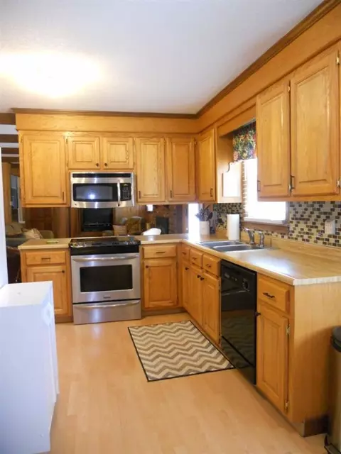 138 Pine Forest Dr, Easley, SC 29642 photo 11