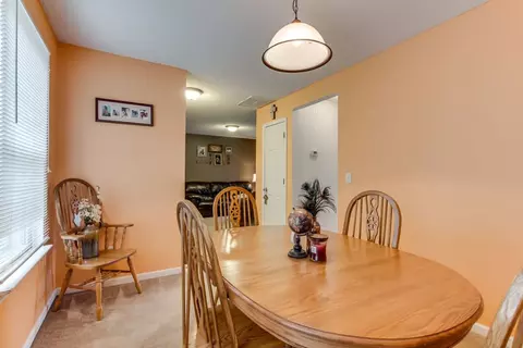 220 Spring St, Duncan, SC 29334 photo 9