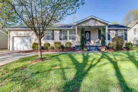 224 Mark St, Easley, SC 29640 photo 1