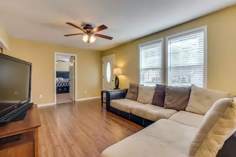 224 Mark St, Easley, SC 29640 photo 9