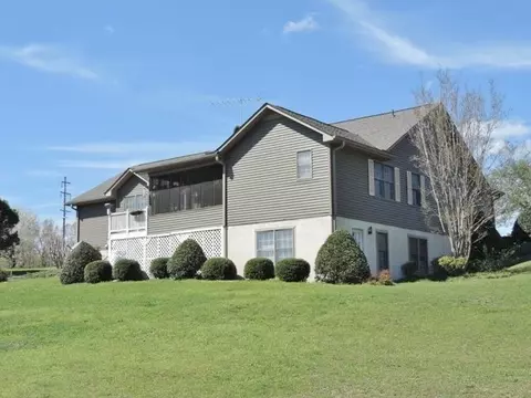 1507 Hendon Dr, Walhalla, SC 29691 photo 3
