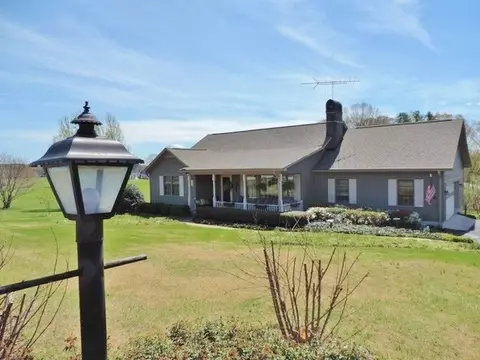 1507 Hendon Dr, Walhalla, SC 29691 photo 1