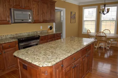 2 Avery Ct, Easley, SC 29642 photo 6