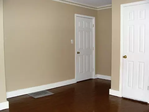 120 Cobb St, Easley, SC 29640 photo 9