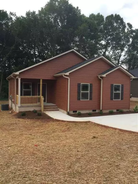 110 W 3rd Ave, Easley, SC 29640 photo 1
