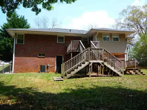 403 Walnut St, Walhalla, SC 29691 photo 12