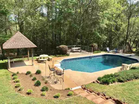 512 Hampton Rd, Liberty, SC 29657 photo 3