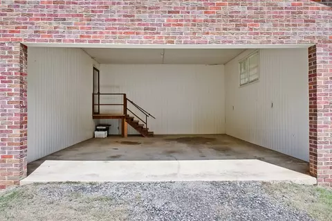303 Cedar Cir, Easley, SC 29642 photo 2