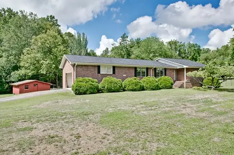 303 Cedar Cir, Easley, SC 29642 photo 6