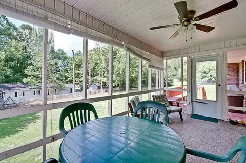 303 Cedar Cir, Easley, SC 29642 photo 7