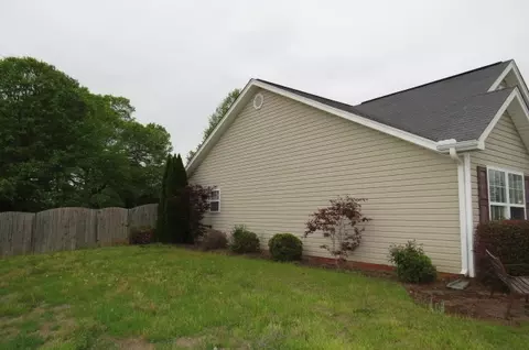 104 Stevens Ct, Williamston, SC 29697 photo 15