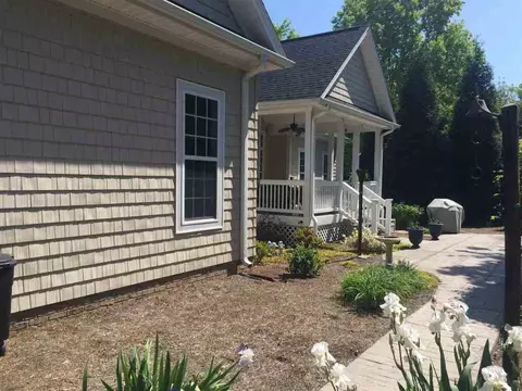 101 Ashe Ct, Easley, SC 29642 photo 34