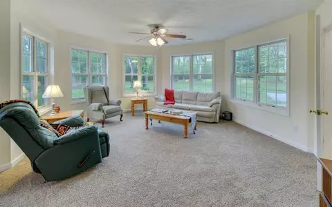 90 Manor Oak Trl, Toccoa, GA 30577 photo 4