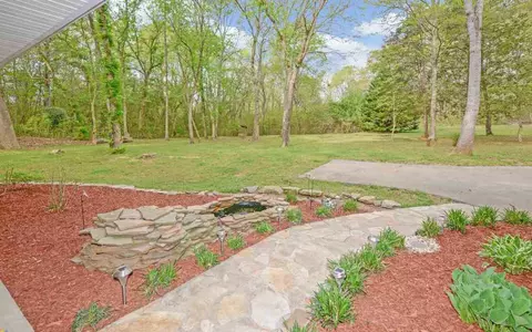 90 Manor Oak Trl, Toccoa, GA 30577 photo 2