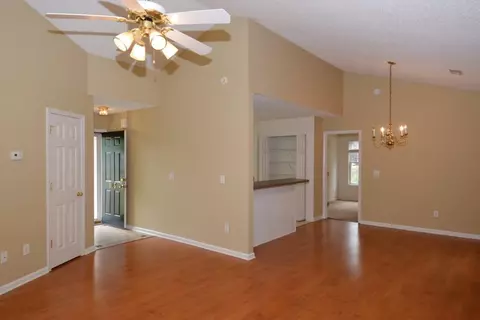 125 Wisteria Way, Pendleton, SC 29670 photo 2